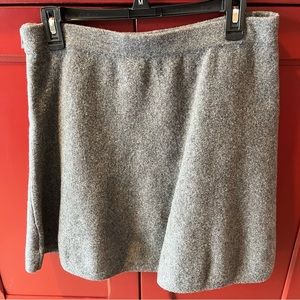 Tahari - Gray Wool Skirt - Size Large